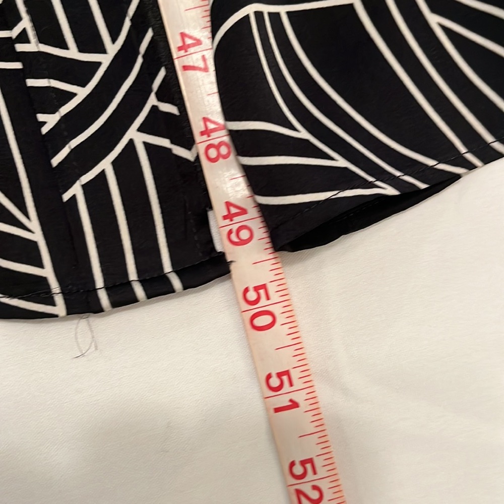 H&M Women’s Size Medium Long Satin Sheath Dress With Belt Black and White - Picture 7 of 14